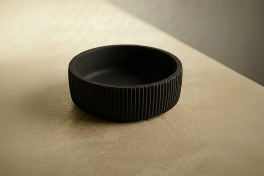 Runde Schale geriffelt Schwarz